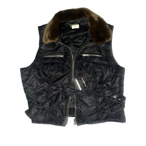 Fur vest